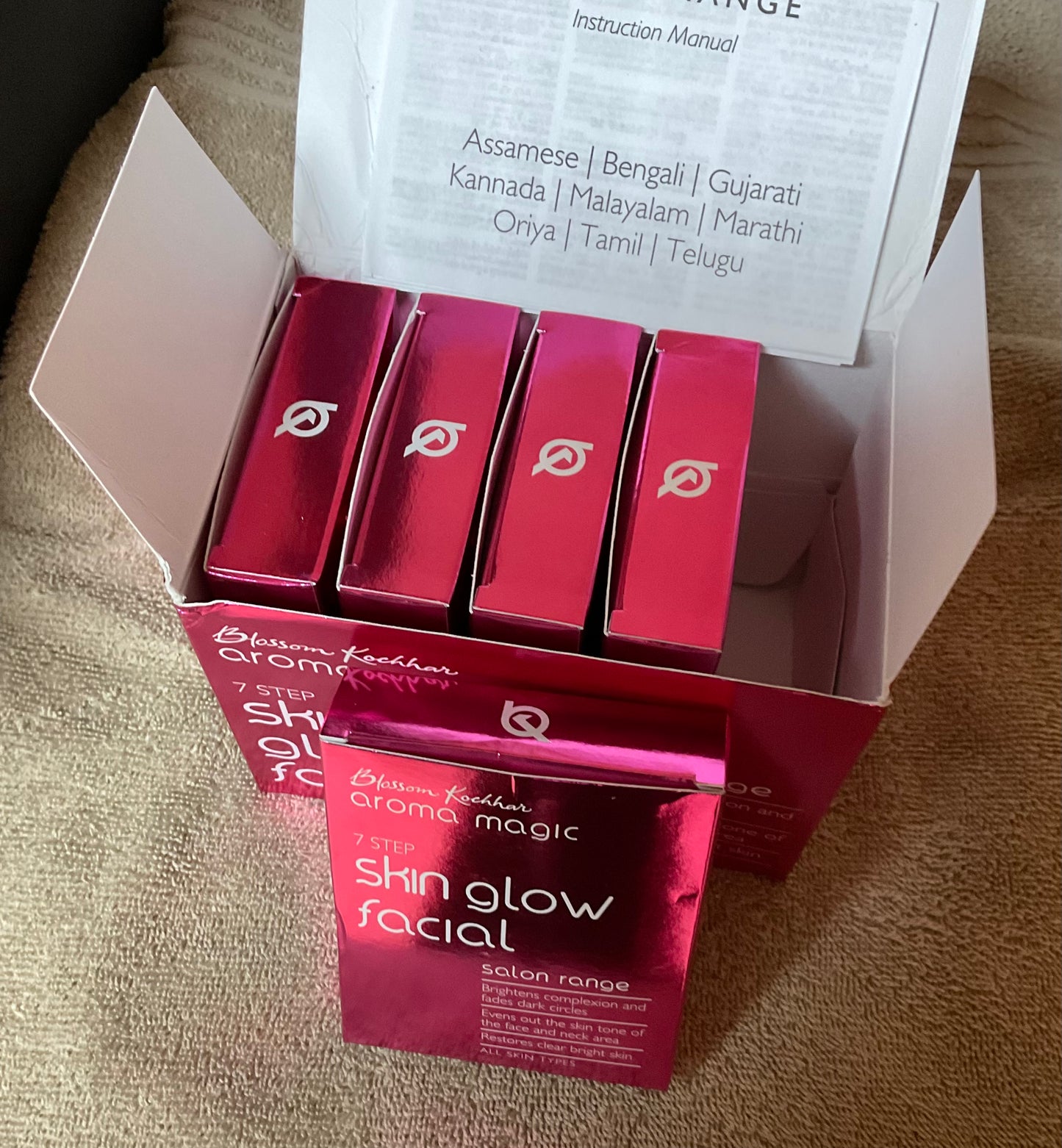 Aroma Magic 7 Step Skin Glow Facial Kit 1 Pack(5 facial kits) Salon Range FREE SHIPPING.